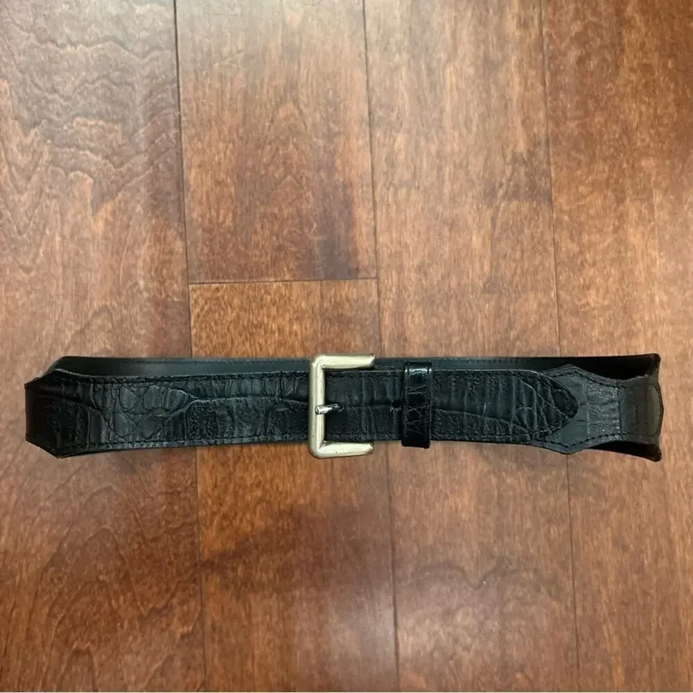 A Different Dialogue Women’s Black Leather Belt, Croc Embossed Made in England